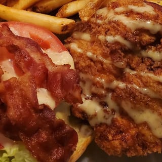 Supreme Chicken Sandwich